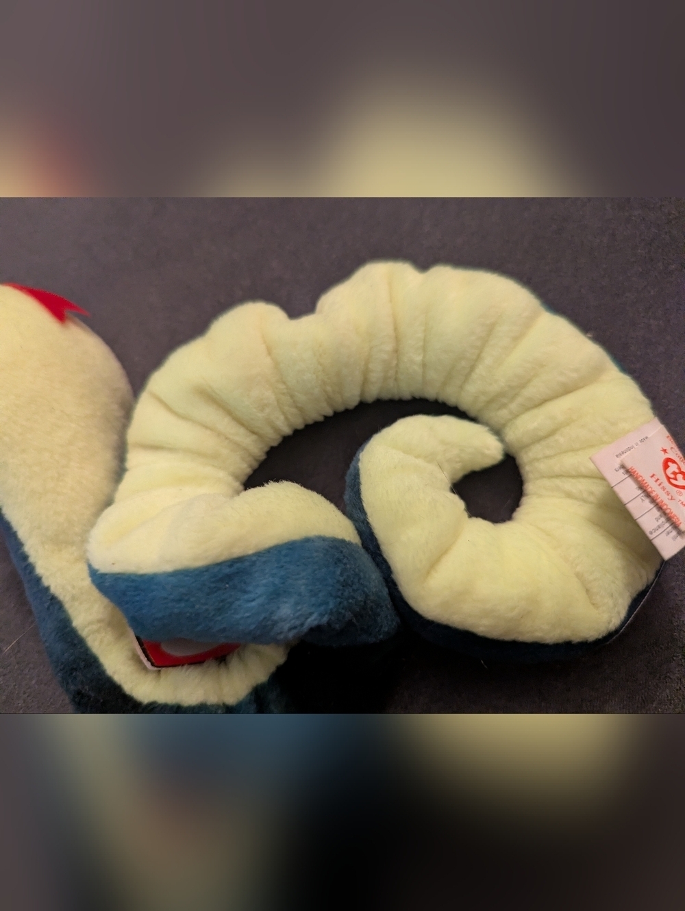 Ty Beanie Baby Hissy the Snake - 1997 Retired Green & Teal Coiled Plush - Picture 5 of 9